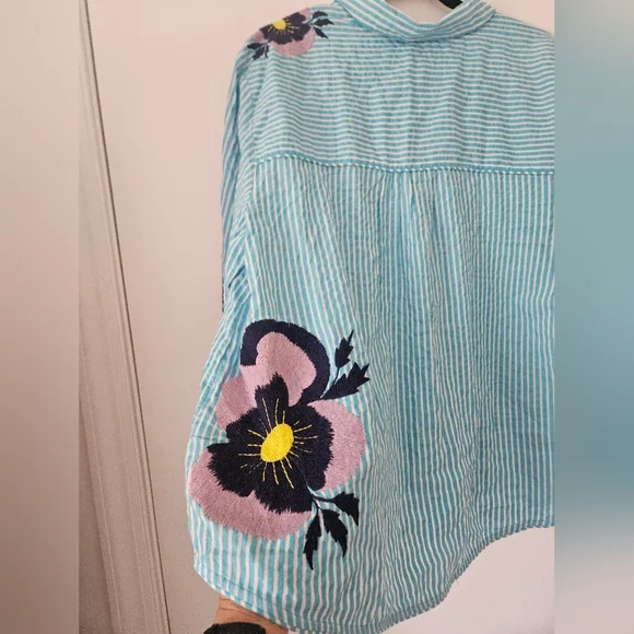 Anthropologie Maeve Floral Embroidered Buttondown Shirt Size XL Preppy - Picture 9 of 14